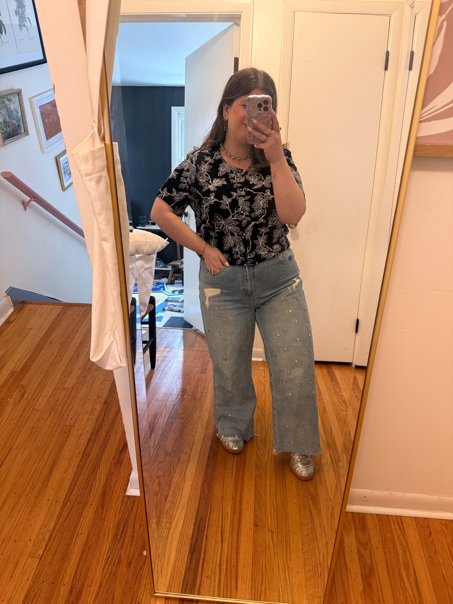 Sparkly outfit. Sparkle jeans 



#LTKPetite #LTKootd #LTKSeasonal