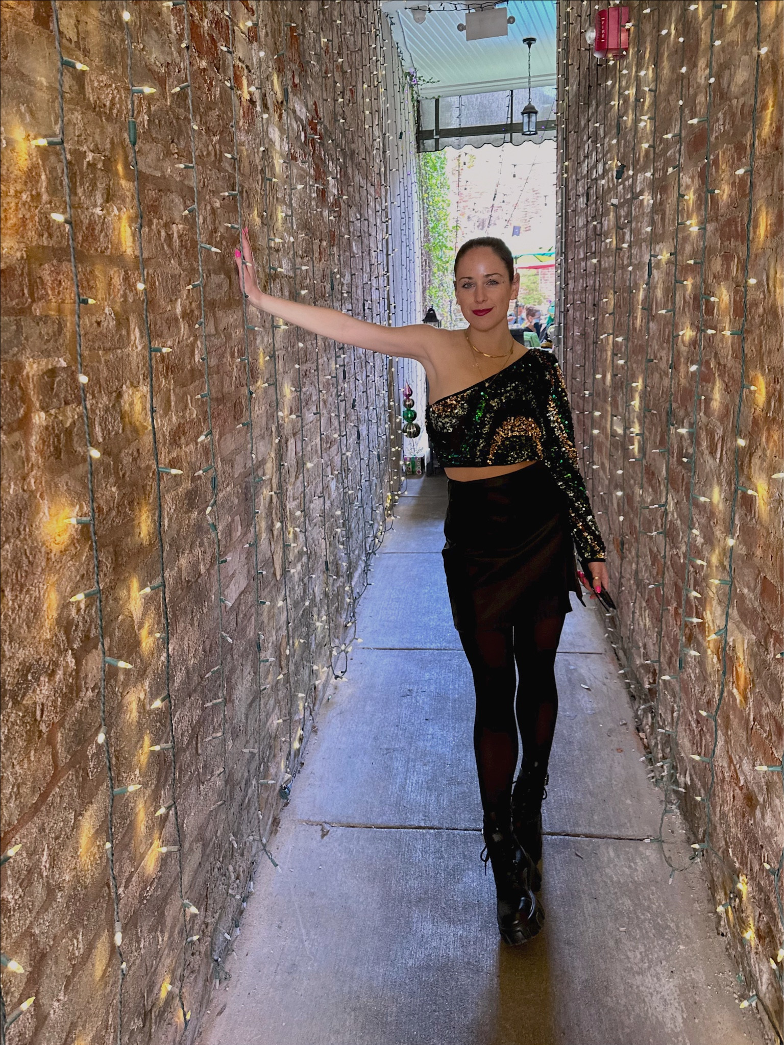 friday feelin ✨




#LTKstyletip #LTKunder50 #LTKFestival