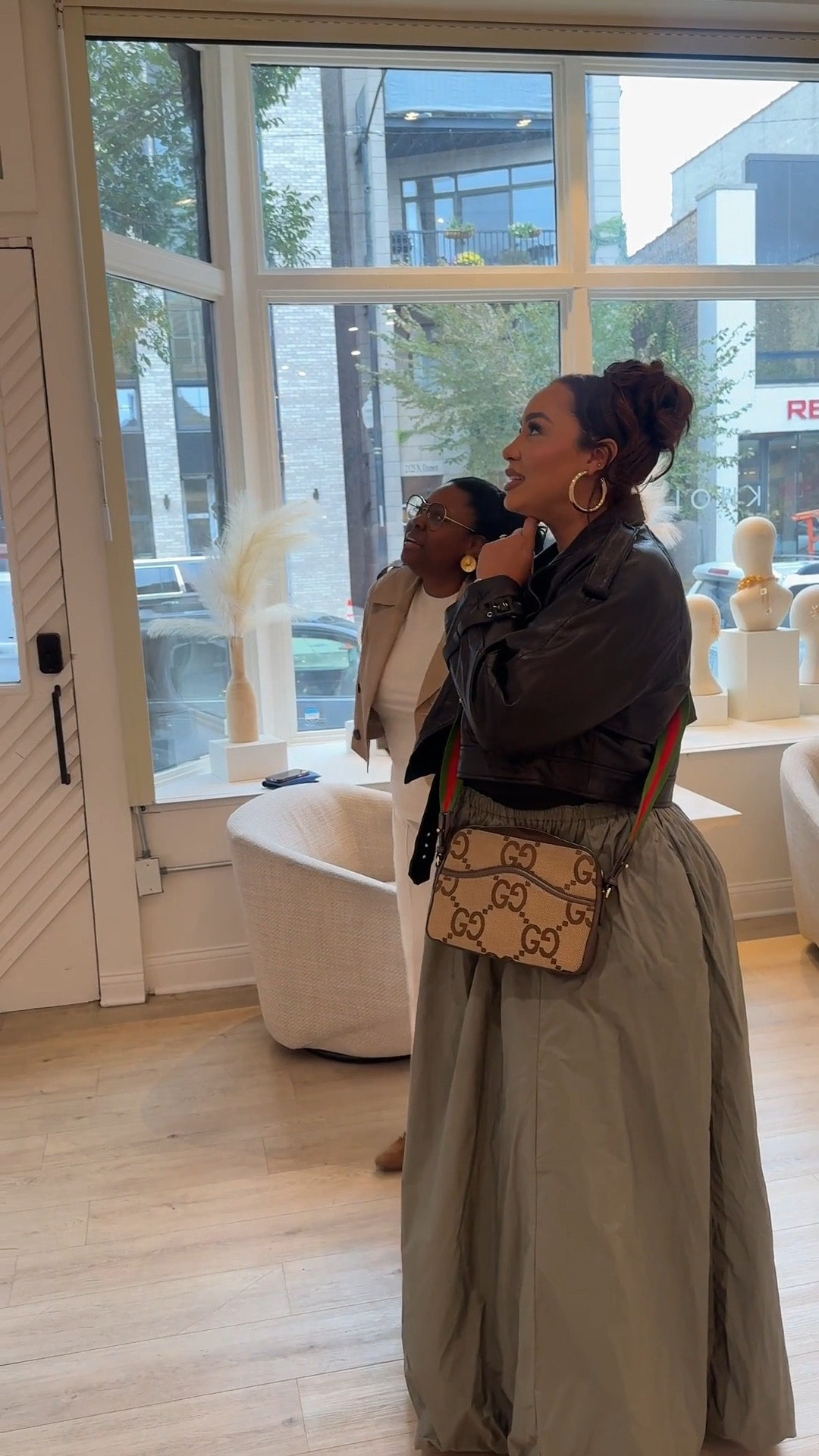 Chicago owes me nothing — this is one if my favorite fall looks yet 🤍

#LTKMidsize #LTKSeasonal #LTKFindsUnder50