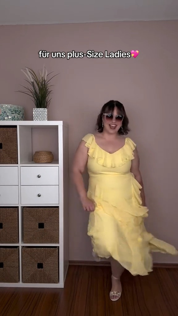 Ich trage Gr.44💖

#LTKkleider #LTKplussize #LTKdeutschland