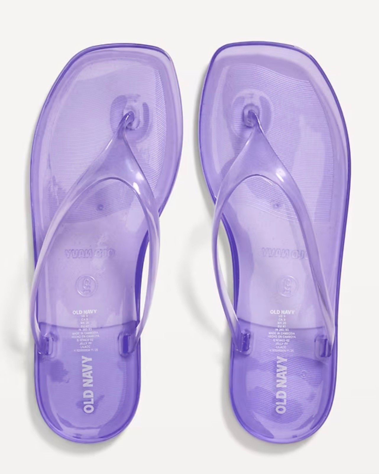 Jelly flip flops! So cute 

#LTKTravel #LTKSwim #LTKSaleAlert
