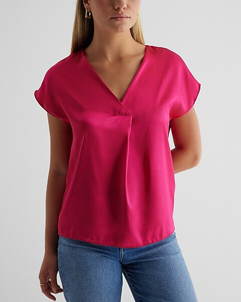 Satin V-Neck Short Sleeve Top | Express