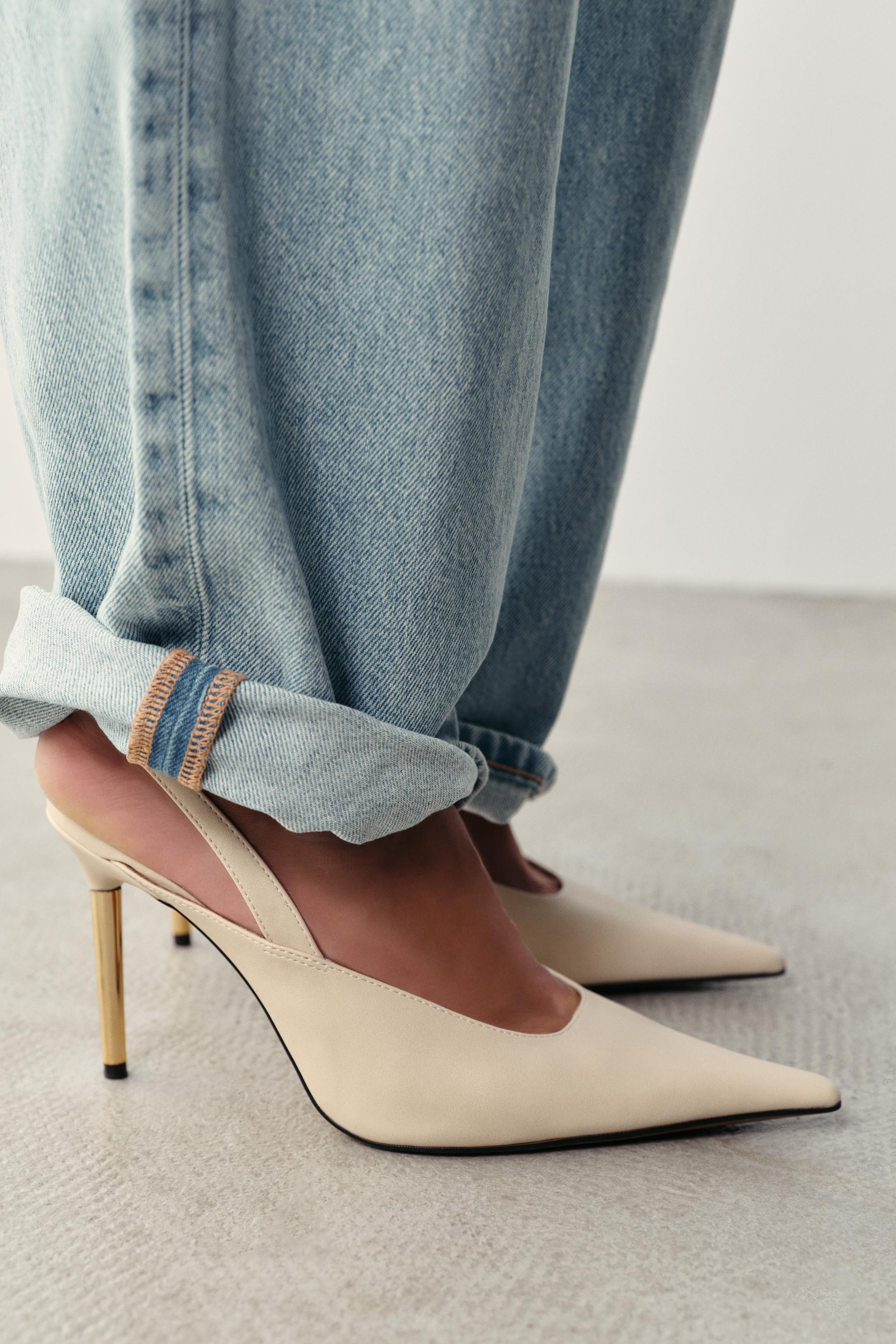 METALLIC SLINGBACK HEELS | Zara US