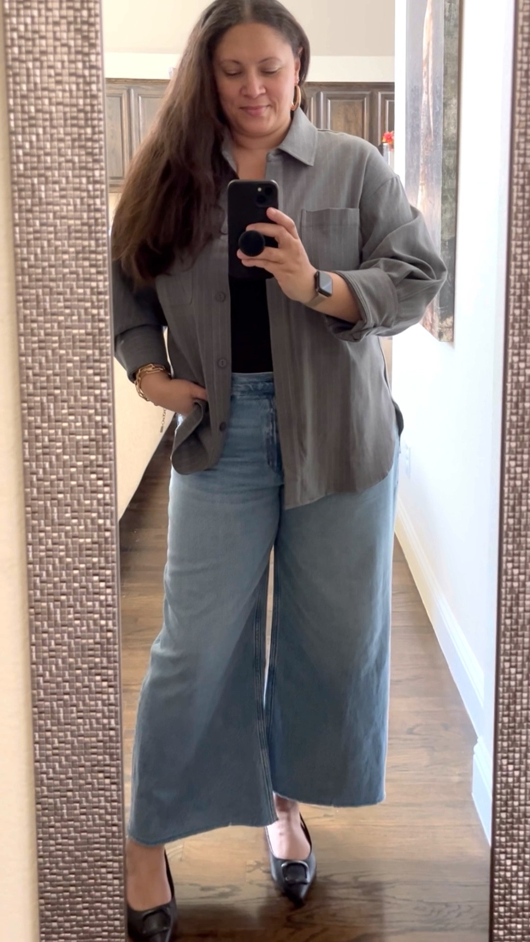 My new fave jeans . Casual work, teacher, mom outfit. Large in both tops, size 33 jeans.  

#LTKFindsUnder100 #LTKMidsize #LTKFallSale