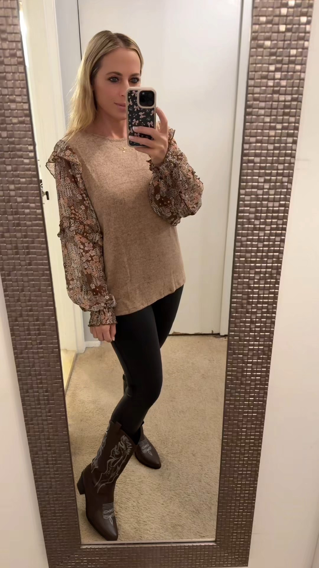 Fall outfit. Neutral outfit. Boots 



#LTKSeasonal #LTKMidsize #LTKFindsUnder50
