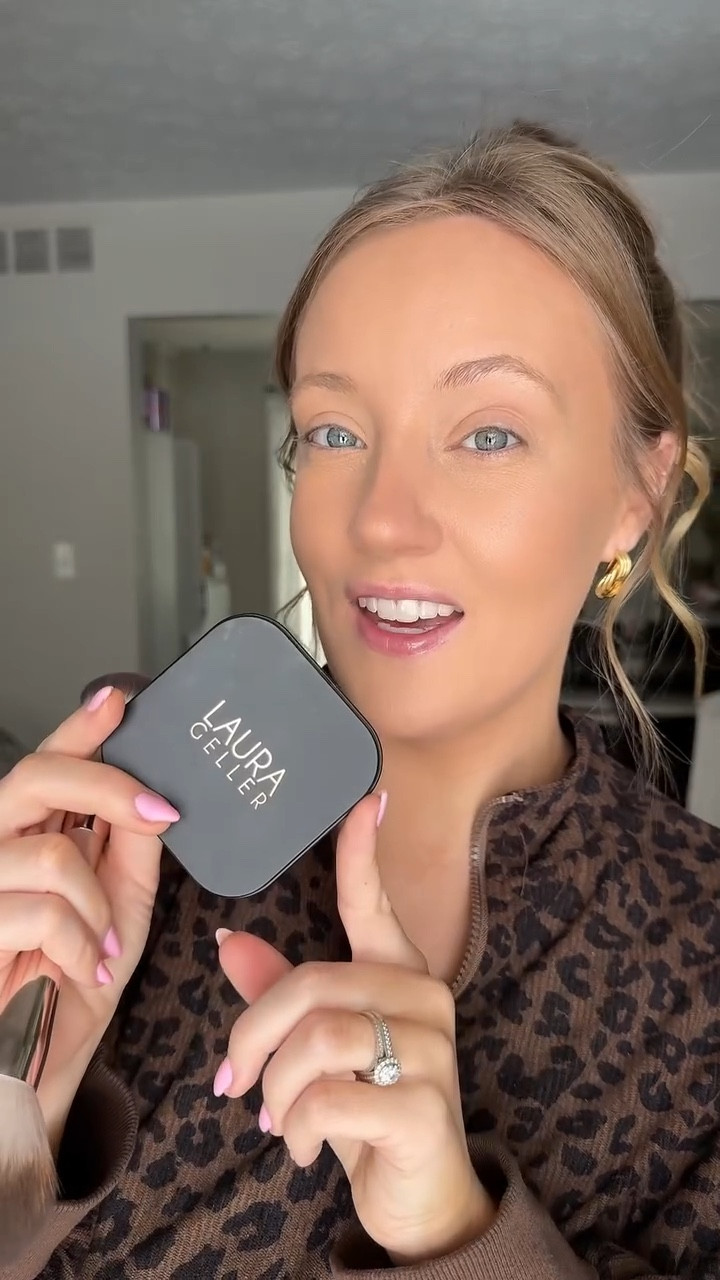I was not expecting to love this powder as much as I do 🫢 smooths out any fine lines, pores + texture #lauragellerbeauty #laurageller #lauragellermakeup #pressedpowder #settingpowder

#LTKBeauty #LTKgrwm
