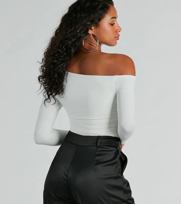 Looking Flawless Smooth Off-The-Shoulder Top | Windsor Stores