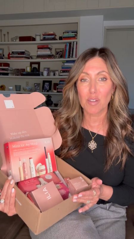 #unboxing from one of my favorite clean makeup brands ever. Includes some items from my Glow Girl 2023 Clean Beauty Holiday Gift Guide.

Perfect sets for any beauty lover this holiday season (or yourself 😉)! 

#cleanmakeup #iliamakeup #makeupover50 #giftset #giftidea

#LTKHoliday #LTKfindsunder50 #LTKGiftGuide