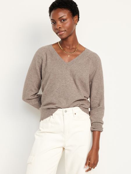 SoSoft Loose V-Neck Sweater | Old Navy (US)