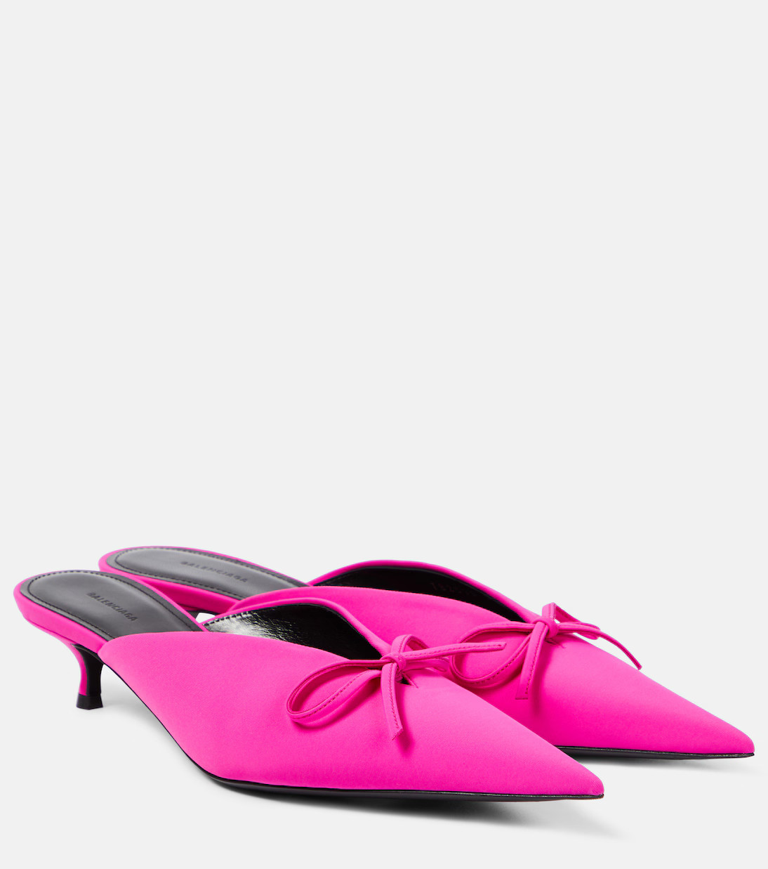 Knife Bow leather-trimmed pumps | Mytheresa (UK)