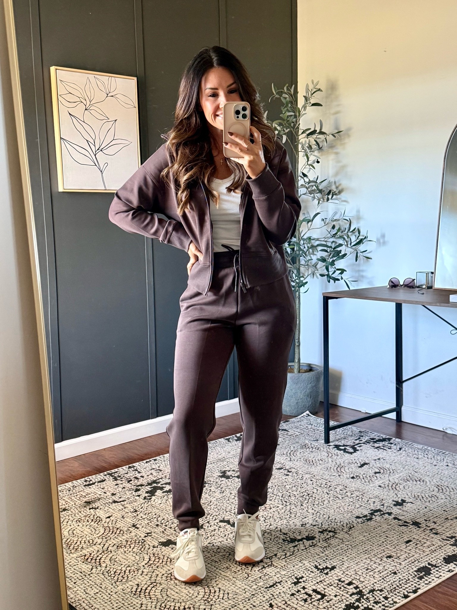 The cutest, most polished active wear set! It’s super soft (scuba knit material) and feels very high end. Fit is TTS OR you could size down for a tighter fit!

#LTKSeasonal #LTKOver40 #LTKActive