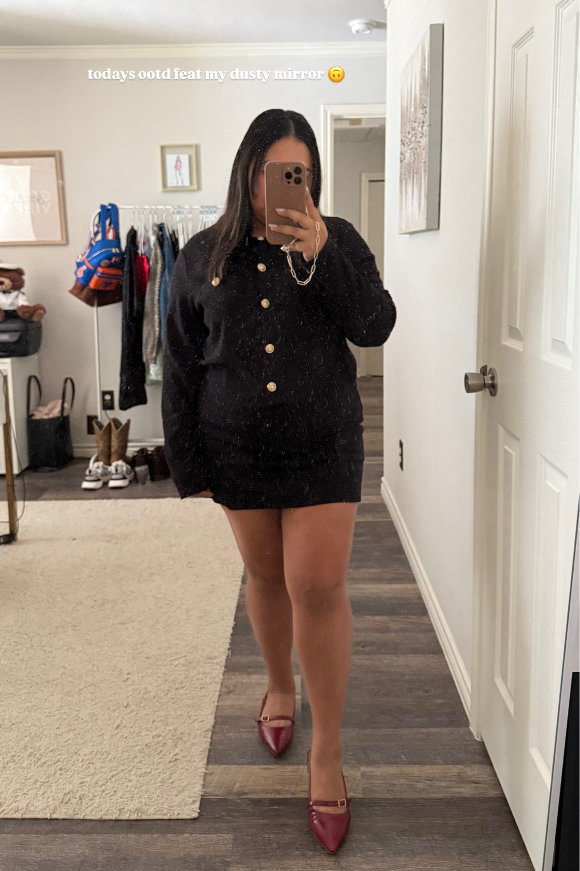 Todays ootd 

outfit idea, fall outfit, fall outfits, midsize fashion, black cardigan, black skirt, burgundy flats

#LTKStyleTip #LTKMidsize #LTKFindsUnder50