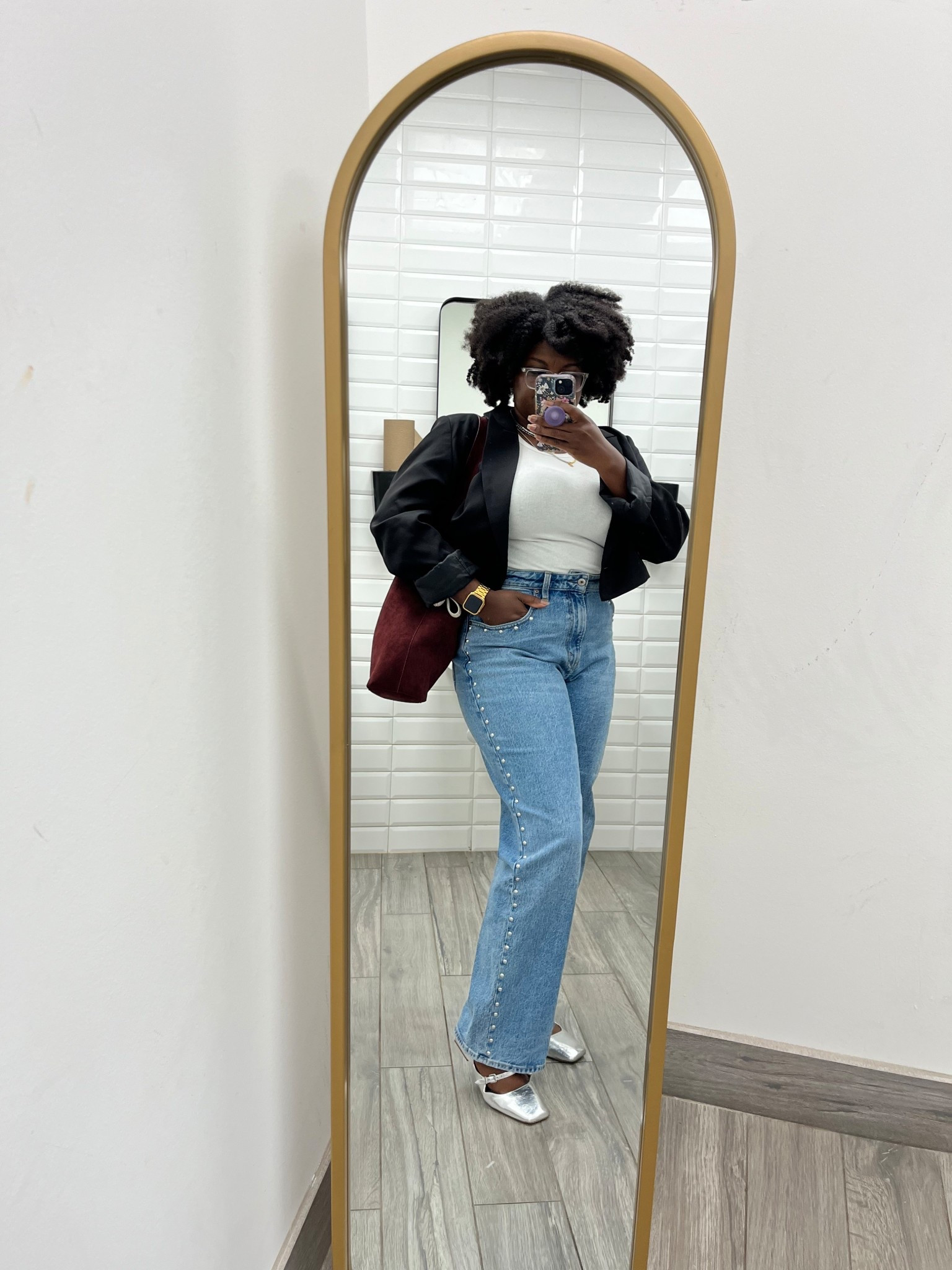 Treat yourself to AF High Rise 90s Relaxed Studded Jean this Christmas!

High Rise Loose Jean, Limited Release Curve Love High Rise 90s Relaxed Bandana Jean

#LTKHoliday #LTKGiftGuide