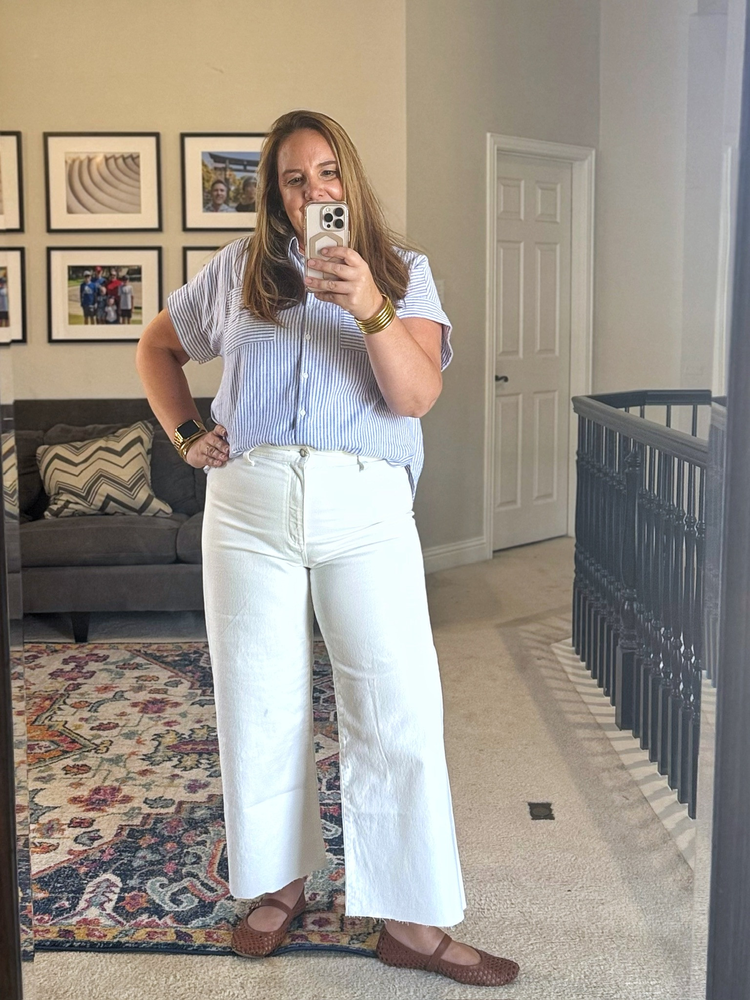 Spring staple: wearing a size L in this @nordstrom linen shirt (30% off!). Paired with @target pants, @madewell flats, @budhagirl bracelets & @target necklace.


#LTKStyleTip #LTKSaleAlert