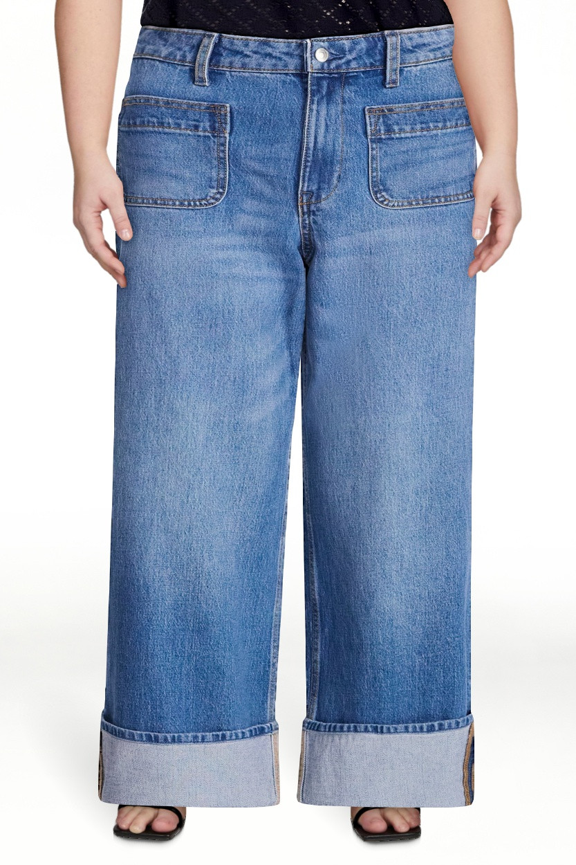 Free Assembly Women's High Rise Patch Pocket Cuffed Jeans, 26" Inseam, Sizes 0-18 | Walmart (US)
