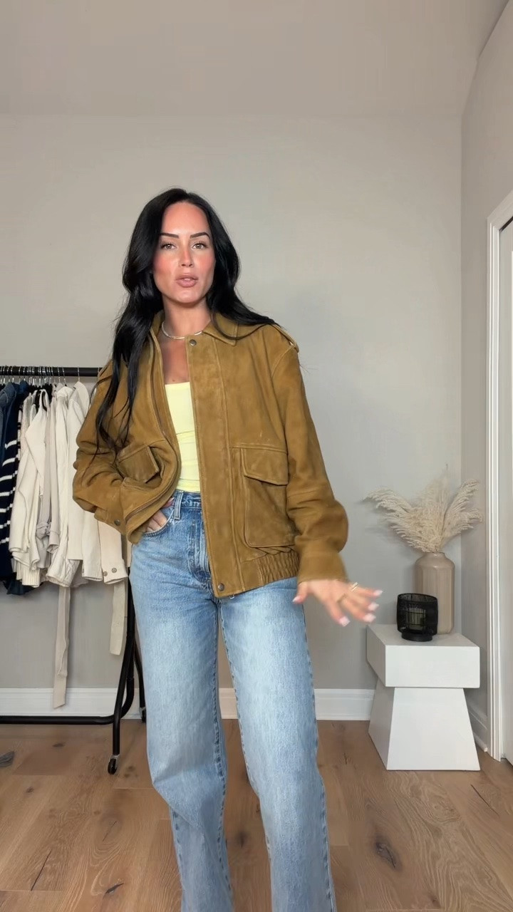 OOTD 🌼 wearing some of my favorite pieces from Aritzia. Easy, chic, and perfect for spring! Everything is linked on my LTK.

My sizing: 5’7, 145 lbs, 32DD
Wearing size small tops + size 27 tall jeans ✨

@Aritzia
