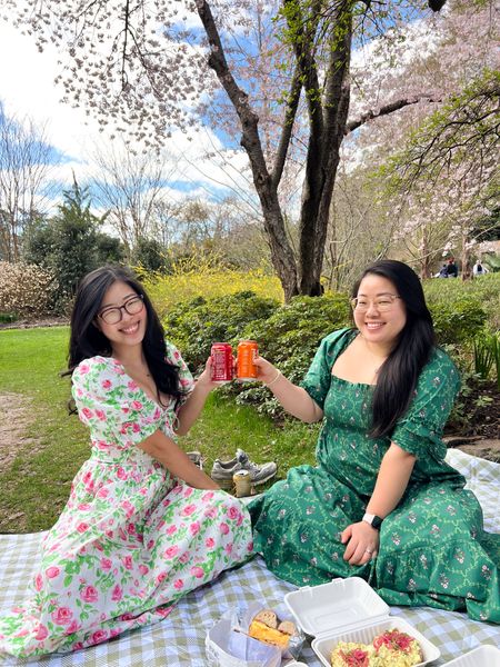 Debuted my new picnic blanket at Duke Gardens this weekend! 

#LTKtravel #LTKSeasonal #LTKhome