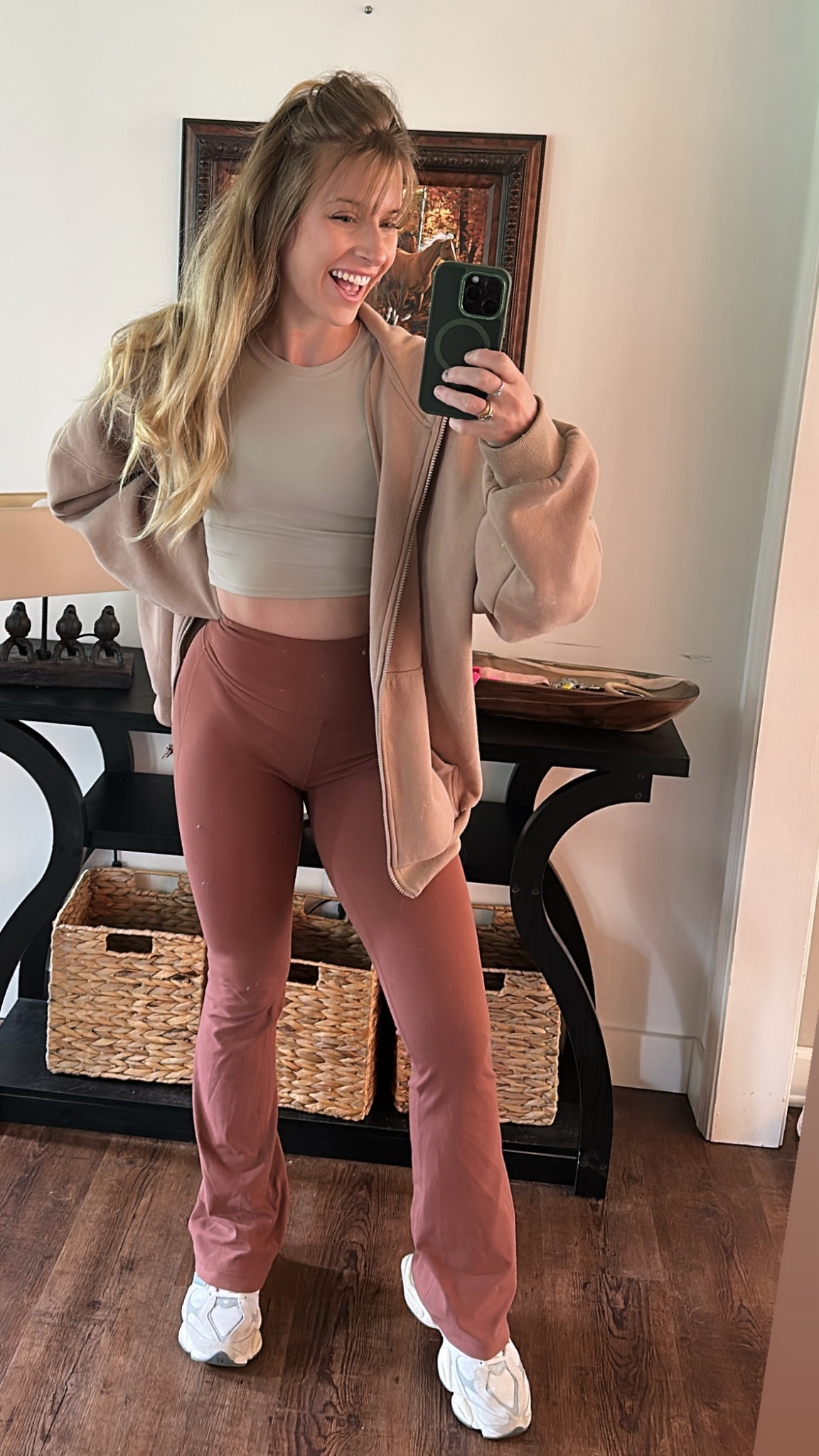 Gym Outfit for Moms | Girl Mom Look | Activewear I Love 💕

This matching workout set is giving:
✔️ Glute day approved
✔️ Toddler chasing certified
✔️ Still cute after errands + tantrums

Linked my exact top, high-waisted flare leggings, and mom-friendly sneakers – all true to size and super comfy for busy days.

Whether you're headed to the gym or just living that mom life on the move, this is my go-to athleisure look for spring/summer! 🏋🏼‍♀️🌸

Shop this look on my LTK 🤍

#LTKfit #LTKactivewear #LTKmom #LTKunder100 #girlmomstyle #momlife #athleisureoutfit #springworkoutfit #fitmomlook #gymfitcheck


#LTKFamily #LTKActive #LTKU