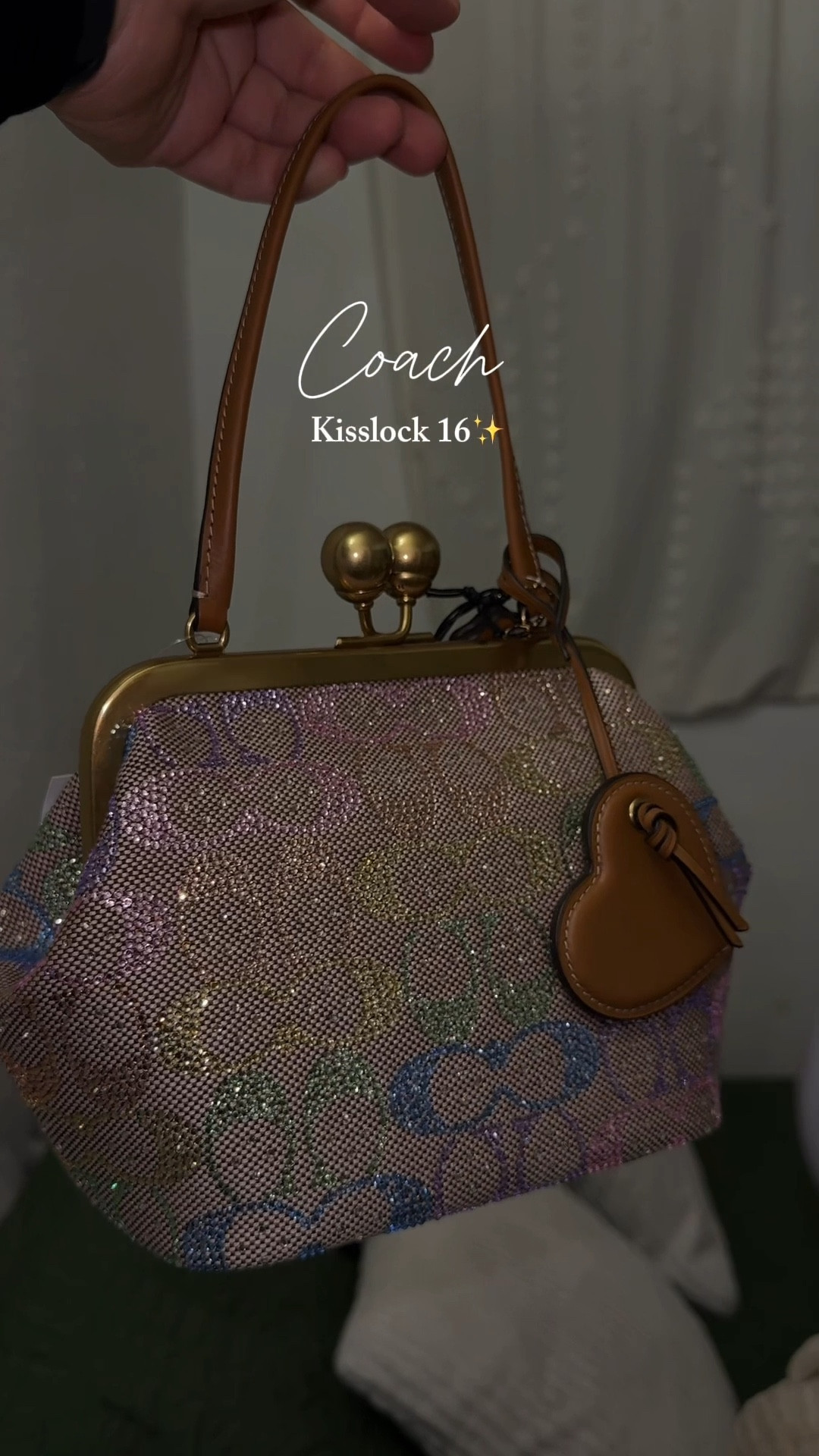 Perfect date night bag🫶🏻

#LTKootd #LTKHoliday #LTKGiftGuide