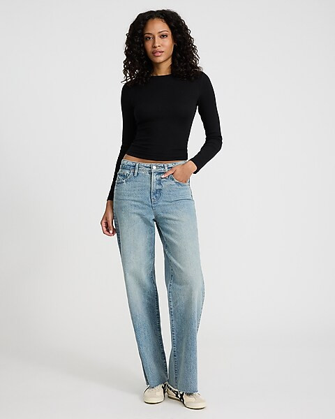 Fitted Ribbed Crew Neck Long Sleeve Tee | Express