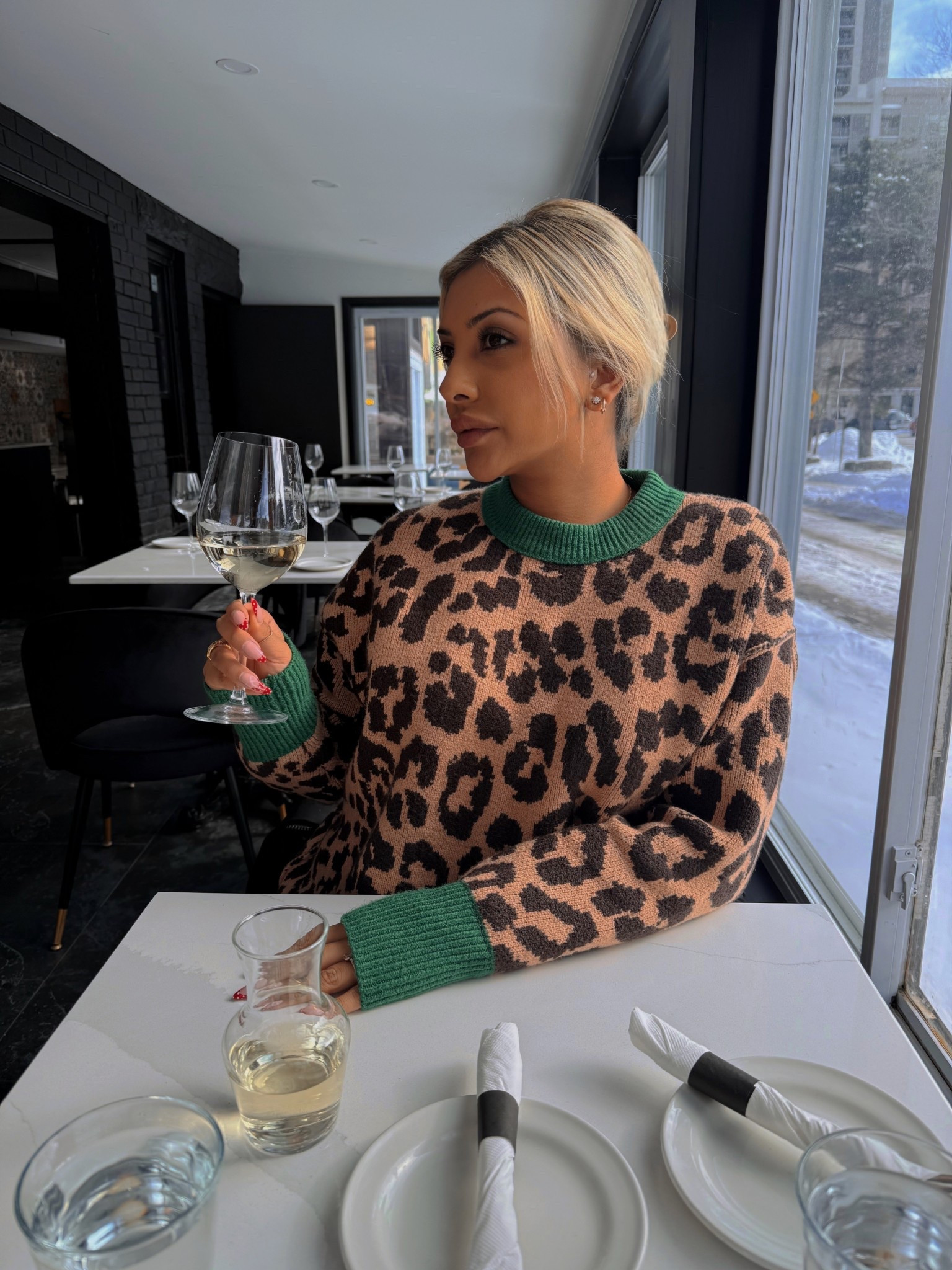 @Aerie leopard sweater 

#LTKwinter #LTKcanada