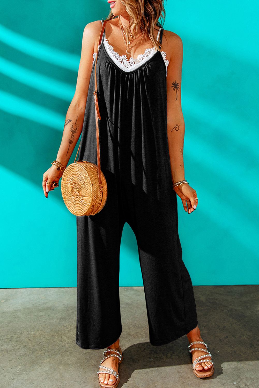 Black Spaghetti Straps Wide Leg Pocketed Jumpsuits | Evaless