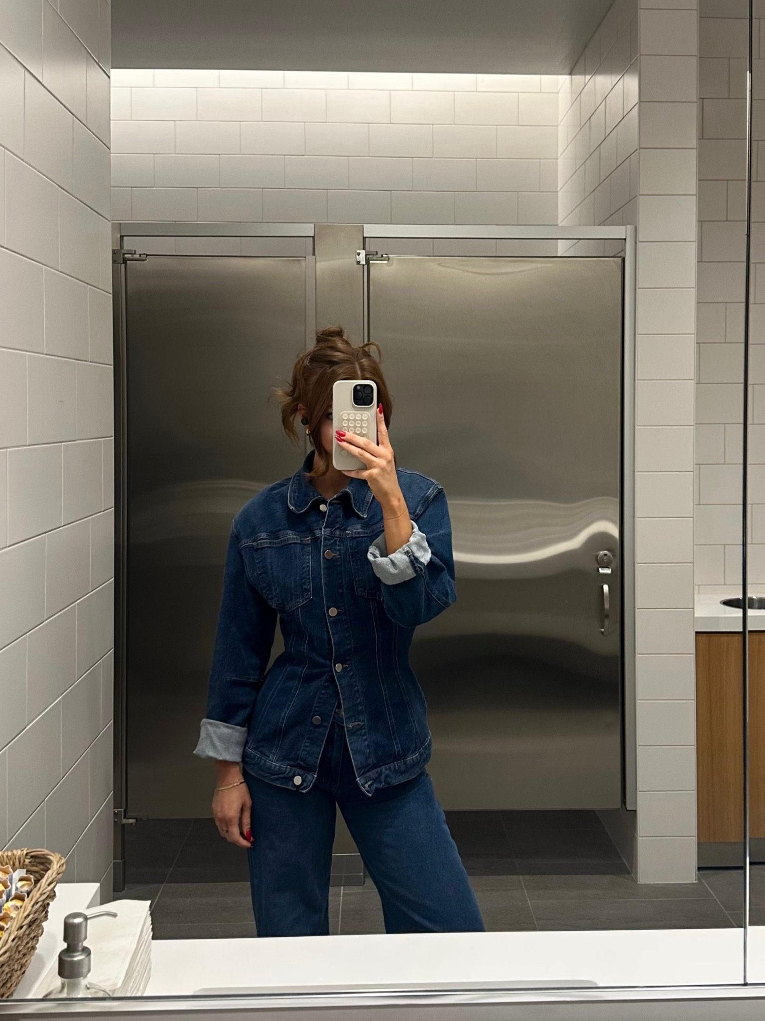 one thing about me? i STAY in a canadian tuxedo 

#LTKSeasonal #LTKStyleTip
