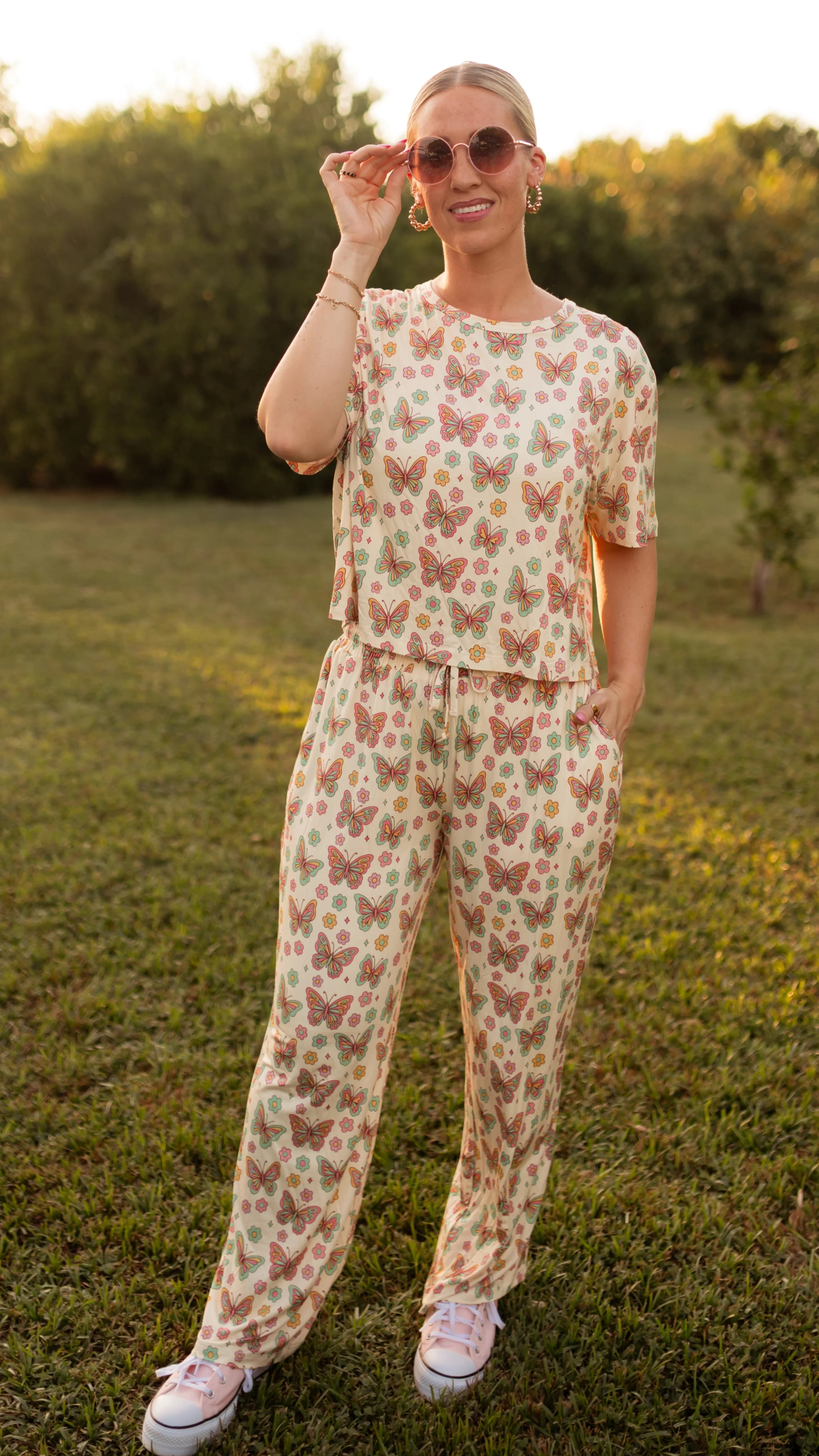 Women's T-Shirt and Pants Set in Groovy Butterfly | Silks Design