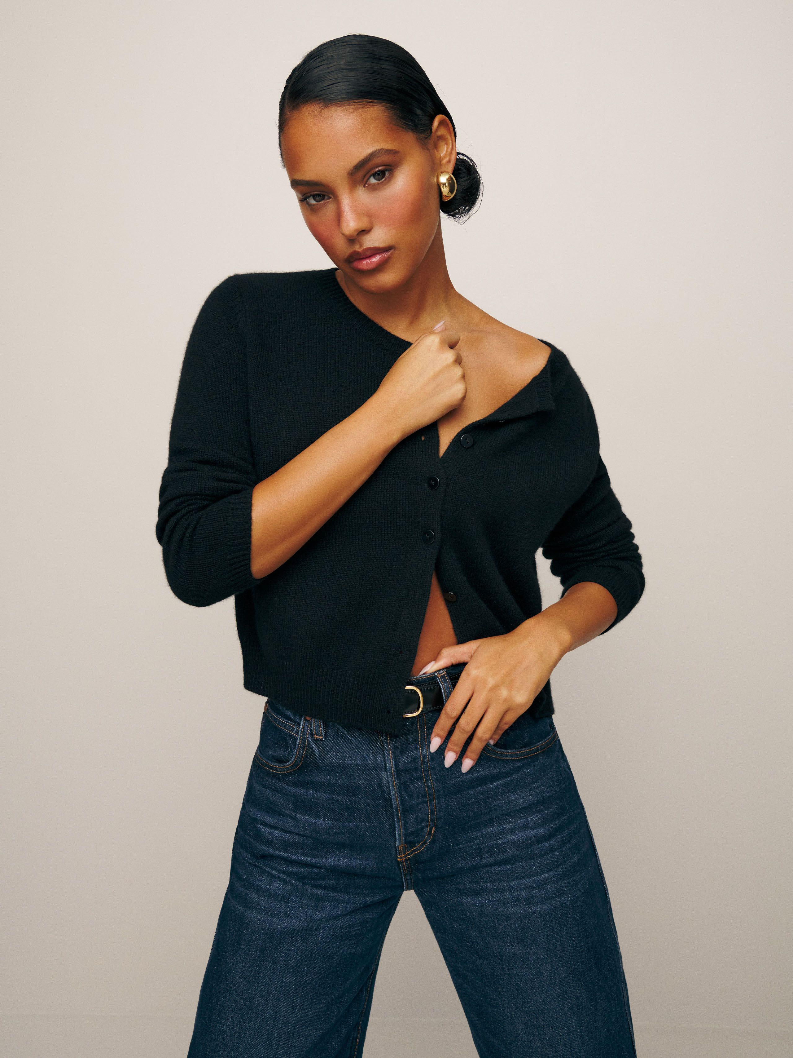 Clara Cashmere Crew Cardigan | Reformation (Global)