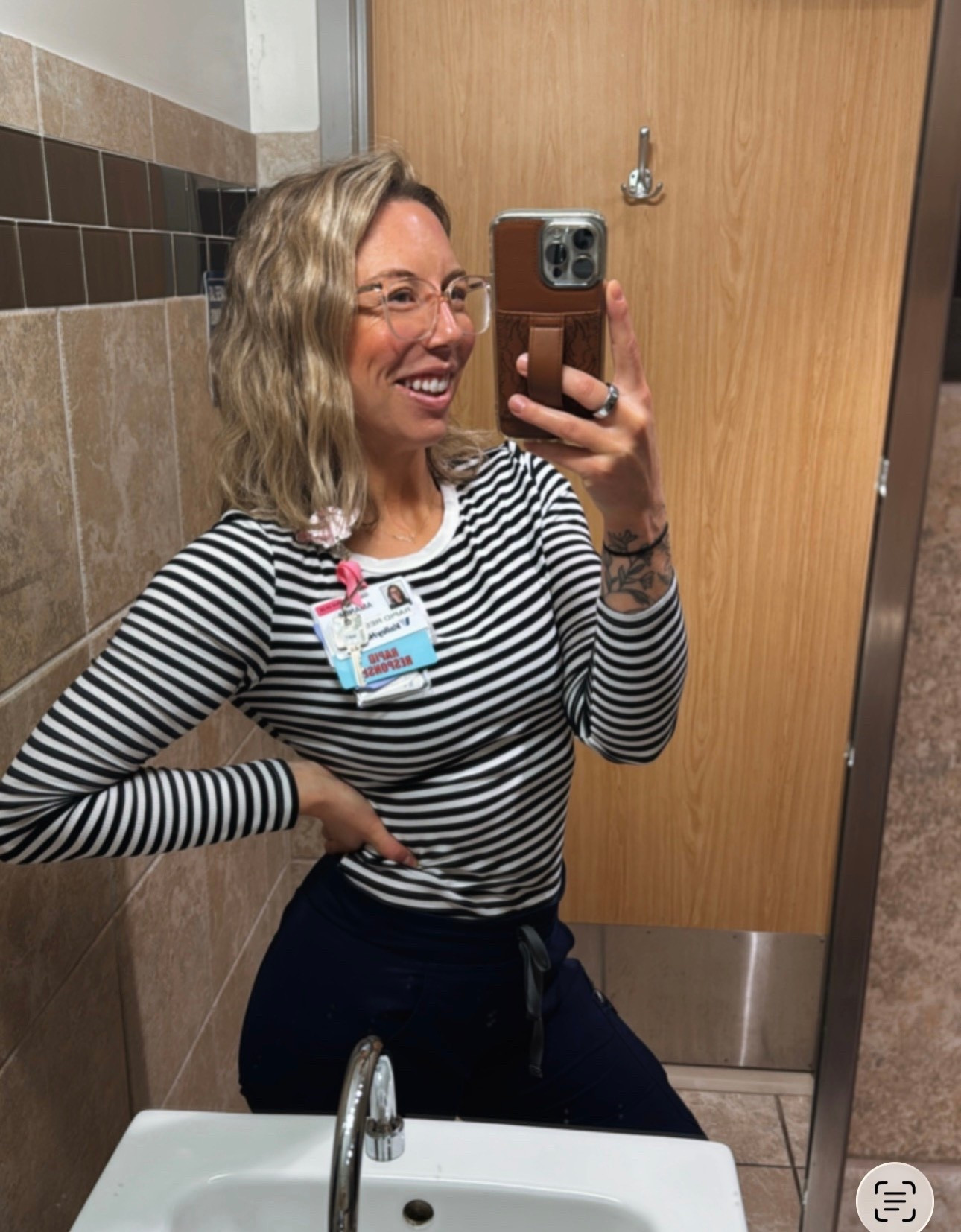 Cute long sleeve top, fitted and stretchy. I love wearing them with my scrubs! 

#LTKdayinmylife #LTKootd #LTKgrwm