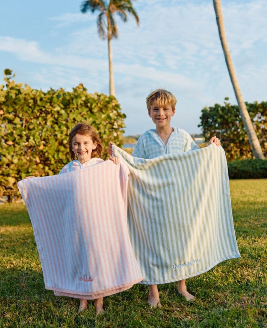 Beach/ pool towels