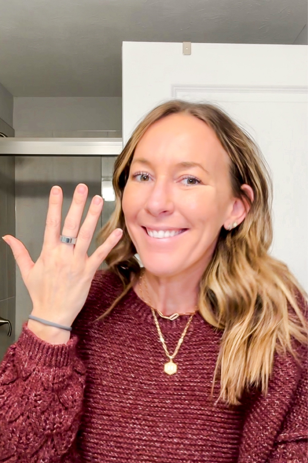 My favorite accessory = my Oura Ring! 

#LTKFindsUnder100 #LTKFitness #LTKActive