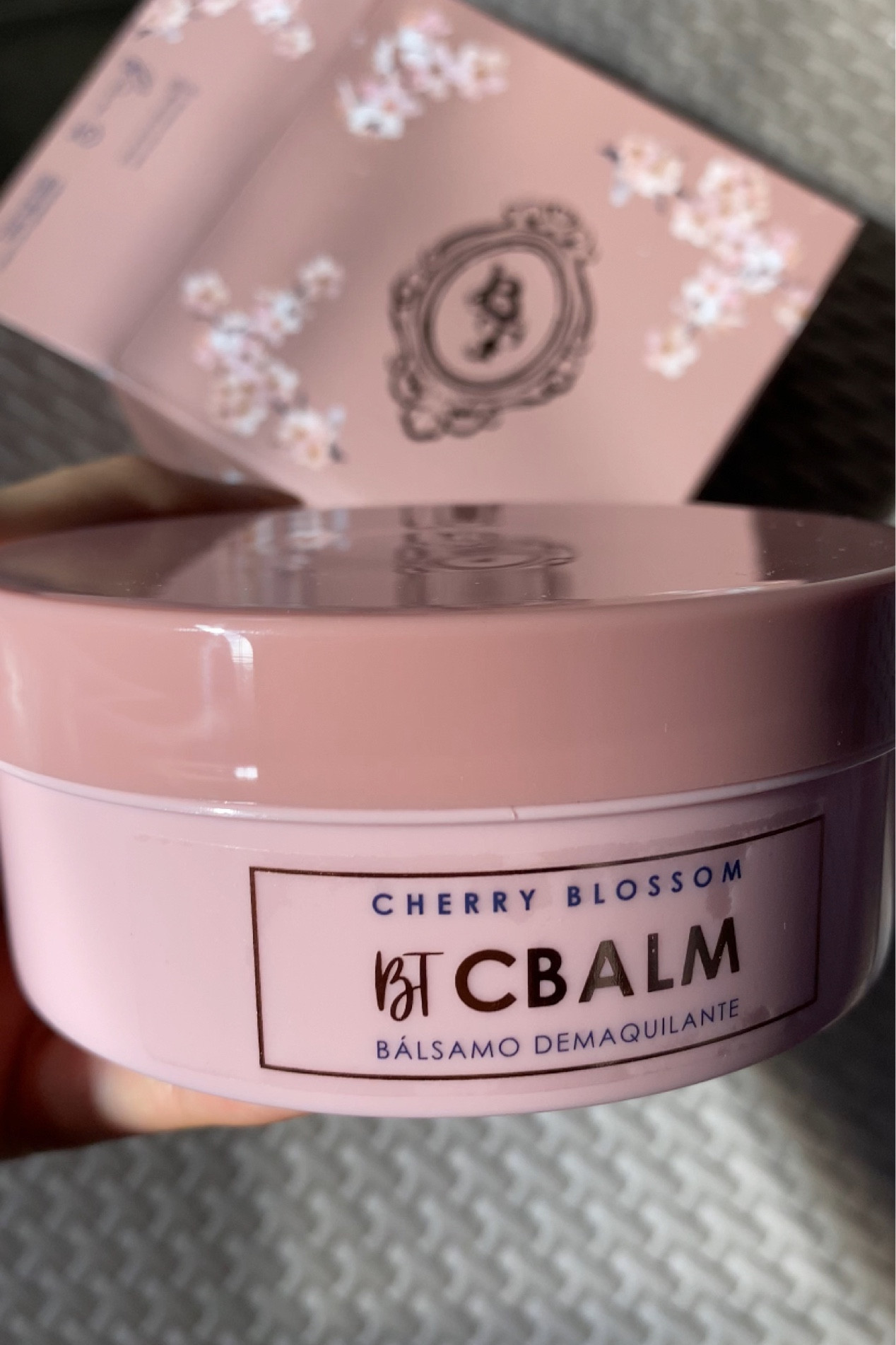 BT C Balm é incrível! Não arde os olhos  e retira a Make rapidamente 🌸#linhabrunatavares #skincare #cleansingoil #maquiagem #belezanaweb

#LTKbeauty #LTKbrasil