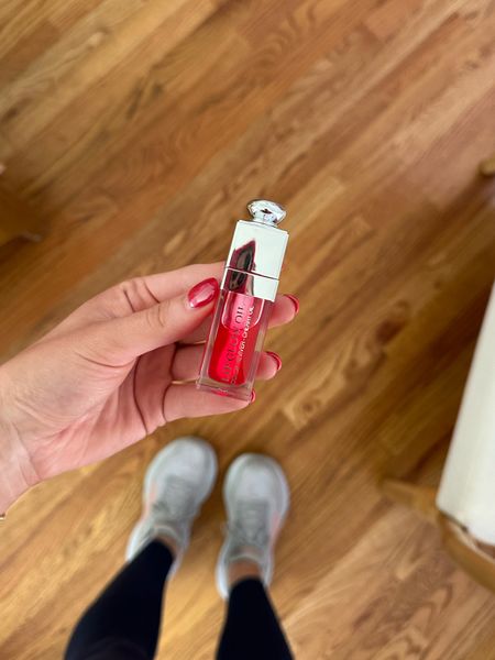 best lip oil 🍒💕

#LTKbeauty