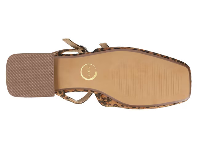 Journee Gretchenn Flat | DSW