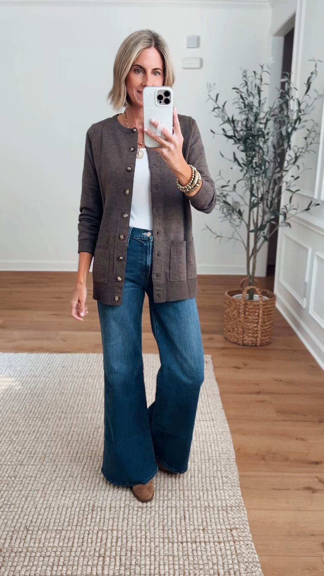 This Amazon cardigan is so good! Looks high end for a lot less! Nice quality, medium weight. Love the taupe color for fall! Comes in many other colors. Wearing a small 

Business casual outfit 
Fall outfit ideas 
Everyday look


#LTKSaleAlert #LTKSeasonal #LTKOver40