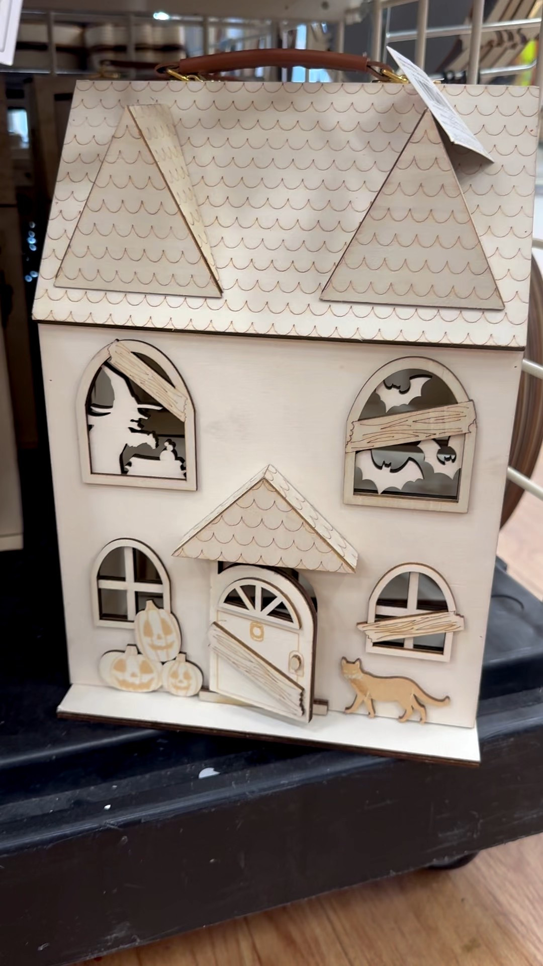Halloween craft idea. Haunted house, paint and decorate haunted houses. Fun for a kids craft or girls night activity. #halloween #craft #craftidea #girlsnight #kidscraft

#LTKU #LTKKids #LTKSeasonal