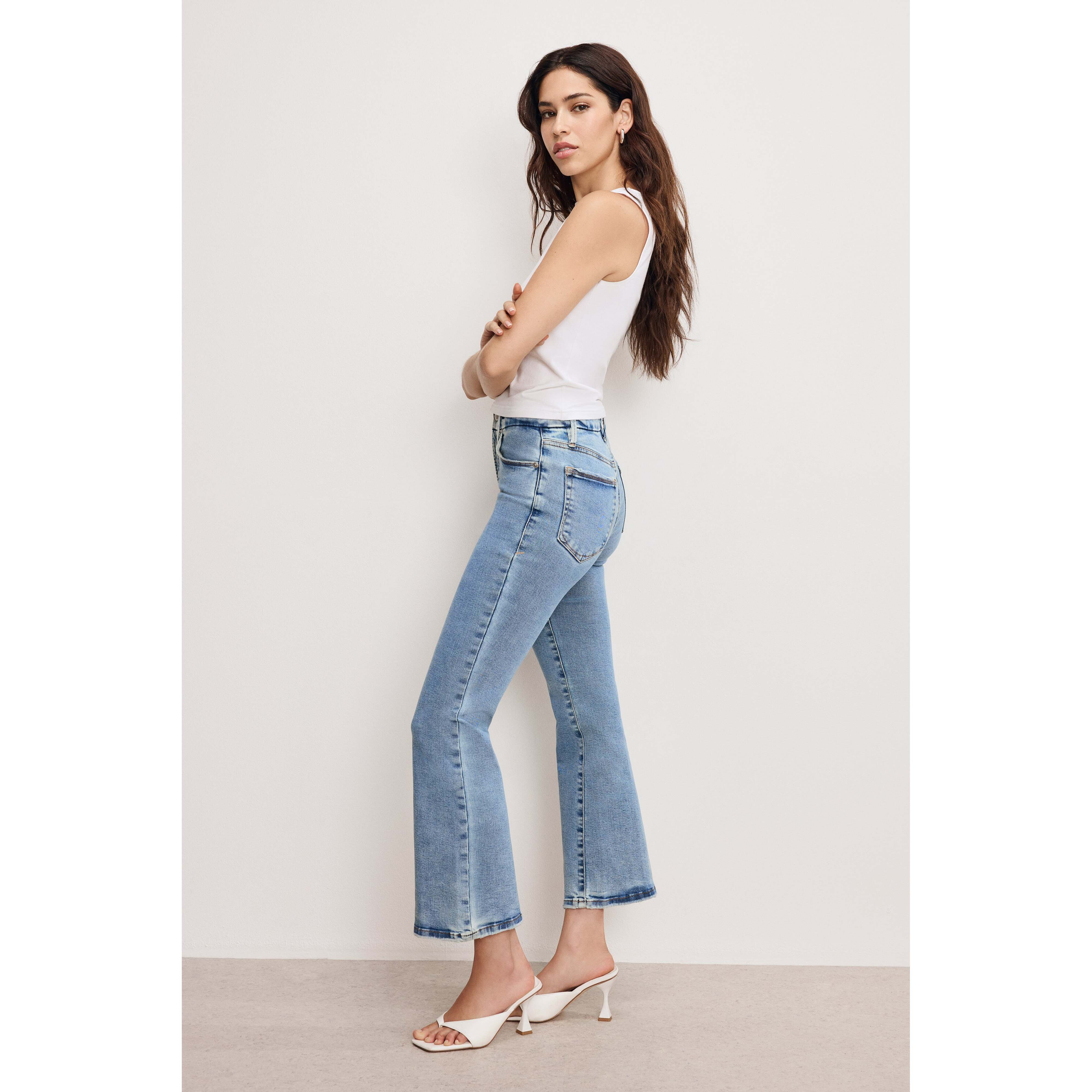 Women's Good Legs Crop Mini Boot Jeans | Extra Stretch, Flat Tummy Tech, Gap-Proof Waistband | Blue, Size 8 | Good American by K | Good American