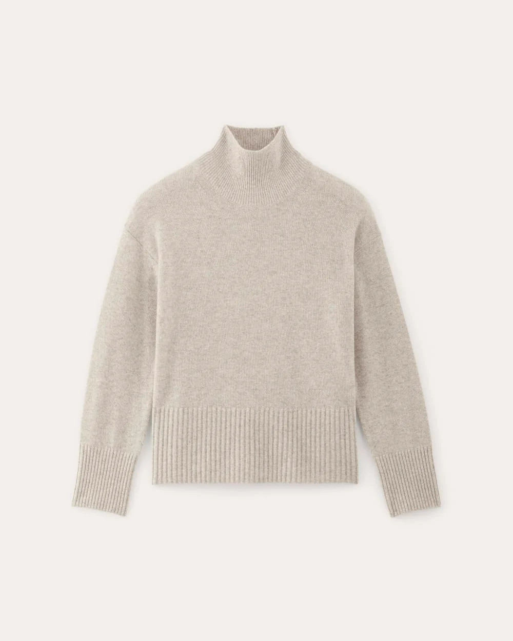 The Boxy Turtleneck in Cashmere | Canvas | Everlane