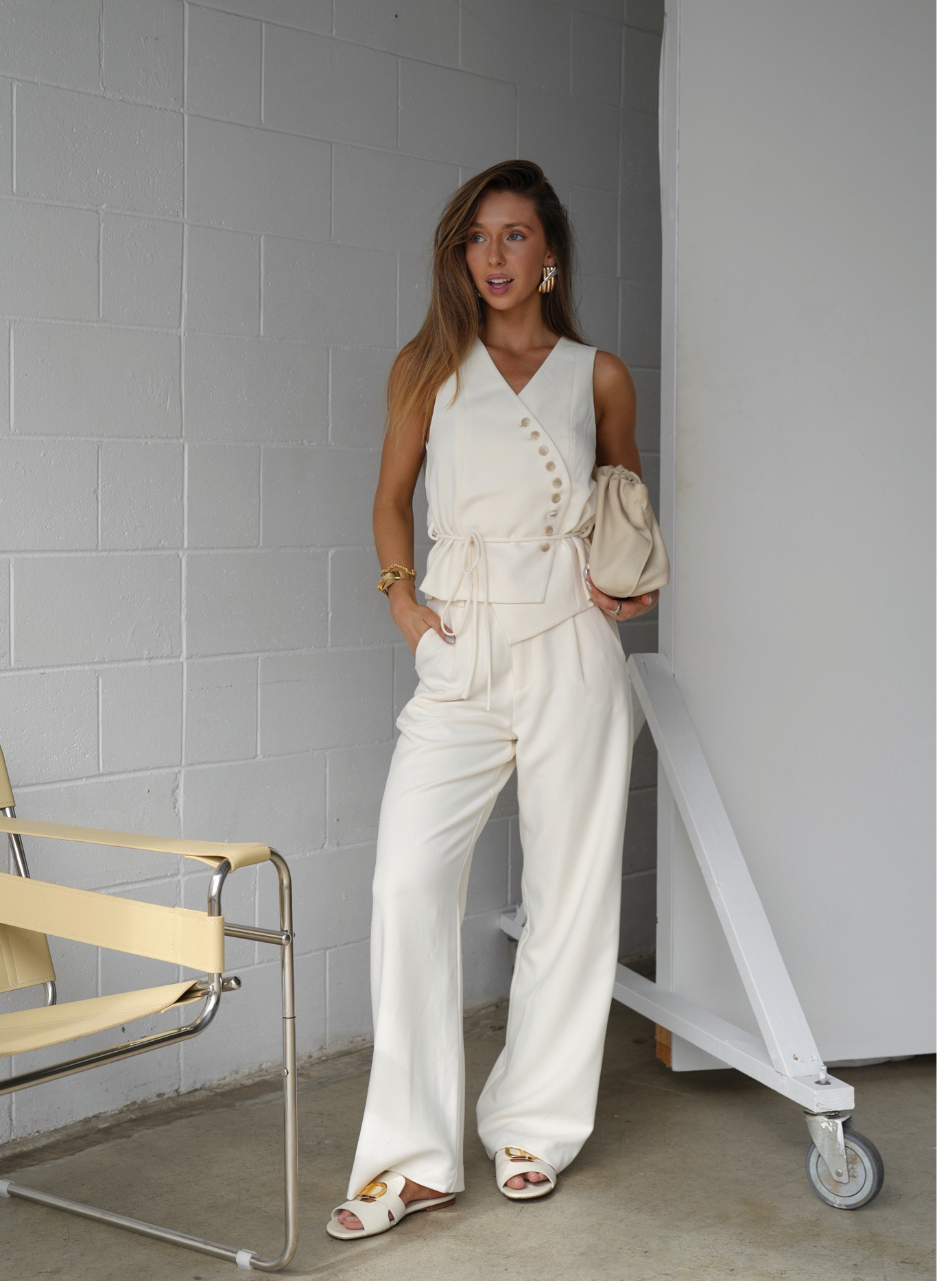 7 days of autumn outfits - day 3 ⭐️ 
Gorgeous beige set, perfect for this transeasonal period. Wearing a size 6 in bottoms and 8 in top (I would size up in the top) 🤍

#LTKstyletip #LTKSeasonal #LTKaustralia