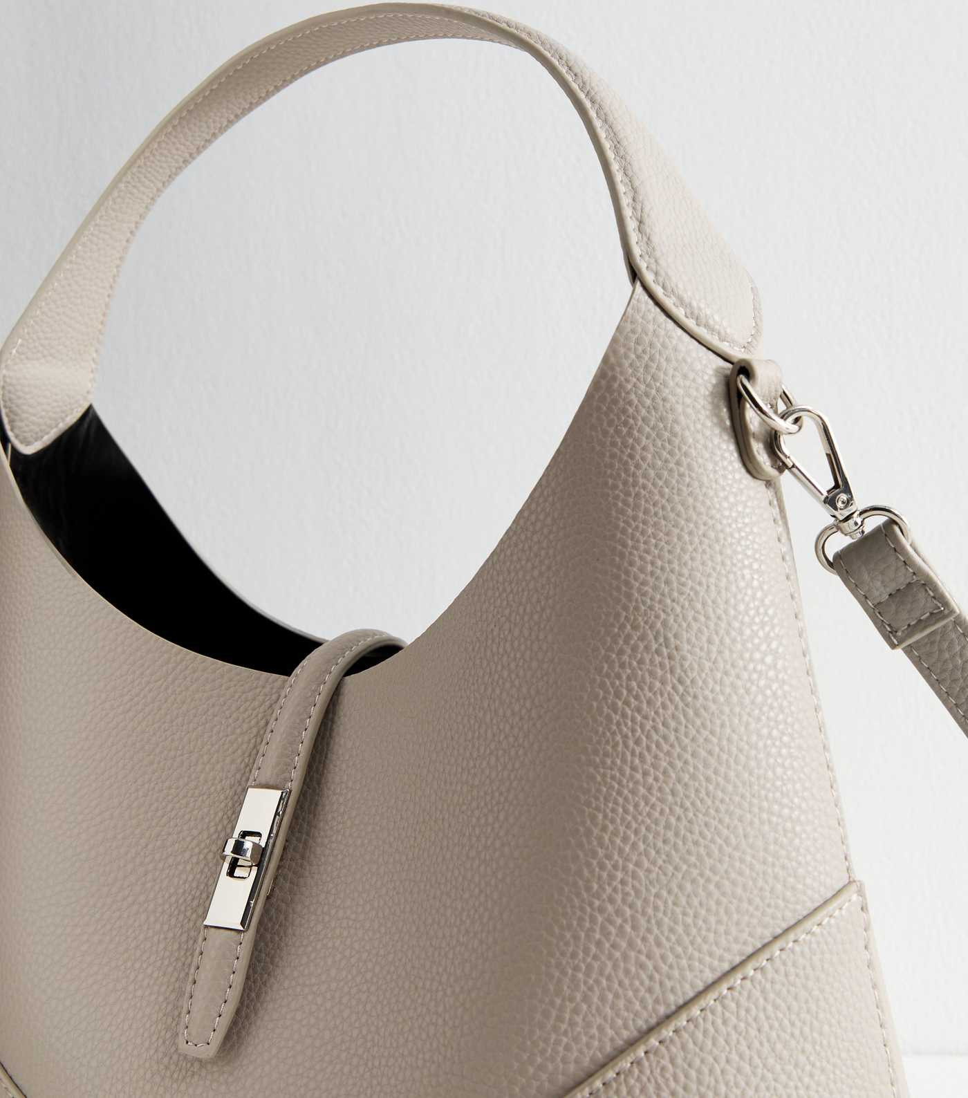 Light Grey Faux Leather Pouch Shoulder Bag | New Look | New Look (UK)