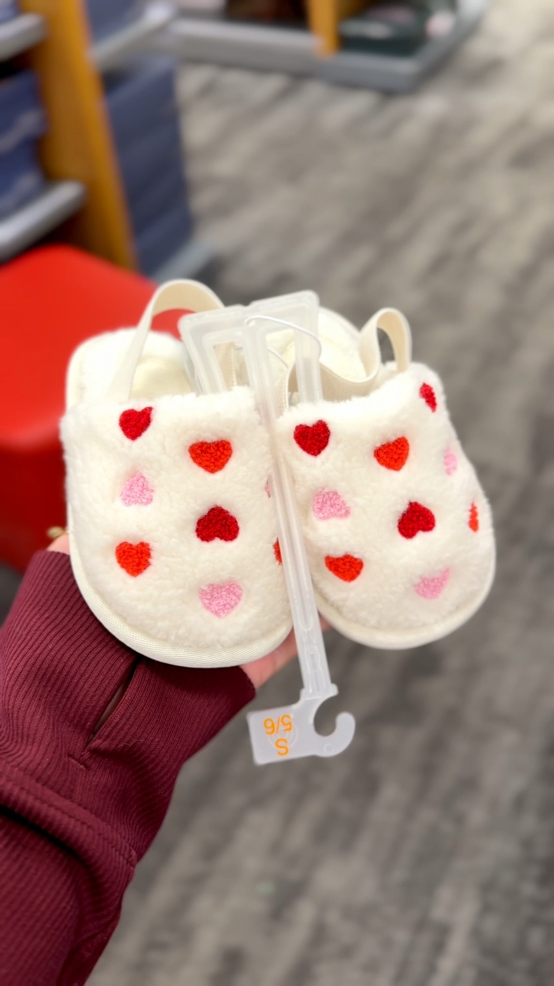 The cutest matching slippers for Valentine’s Day! Women’s, kids & toddler sizes available

More Valentine’s Day favorites linked below!

#valentinesday #valentinesday2026 #girlmoms #toddlerslippers #slippers #matchingmomanddaughter #mommyandme #targetfinds #targetstyle 

#LTKmomlife #LTKKids #LTKSeasonal