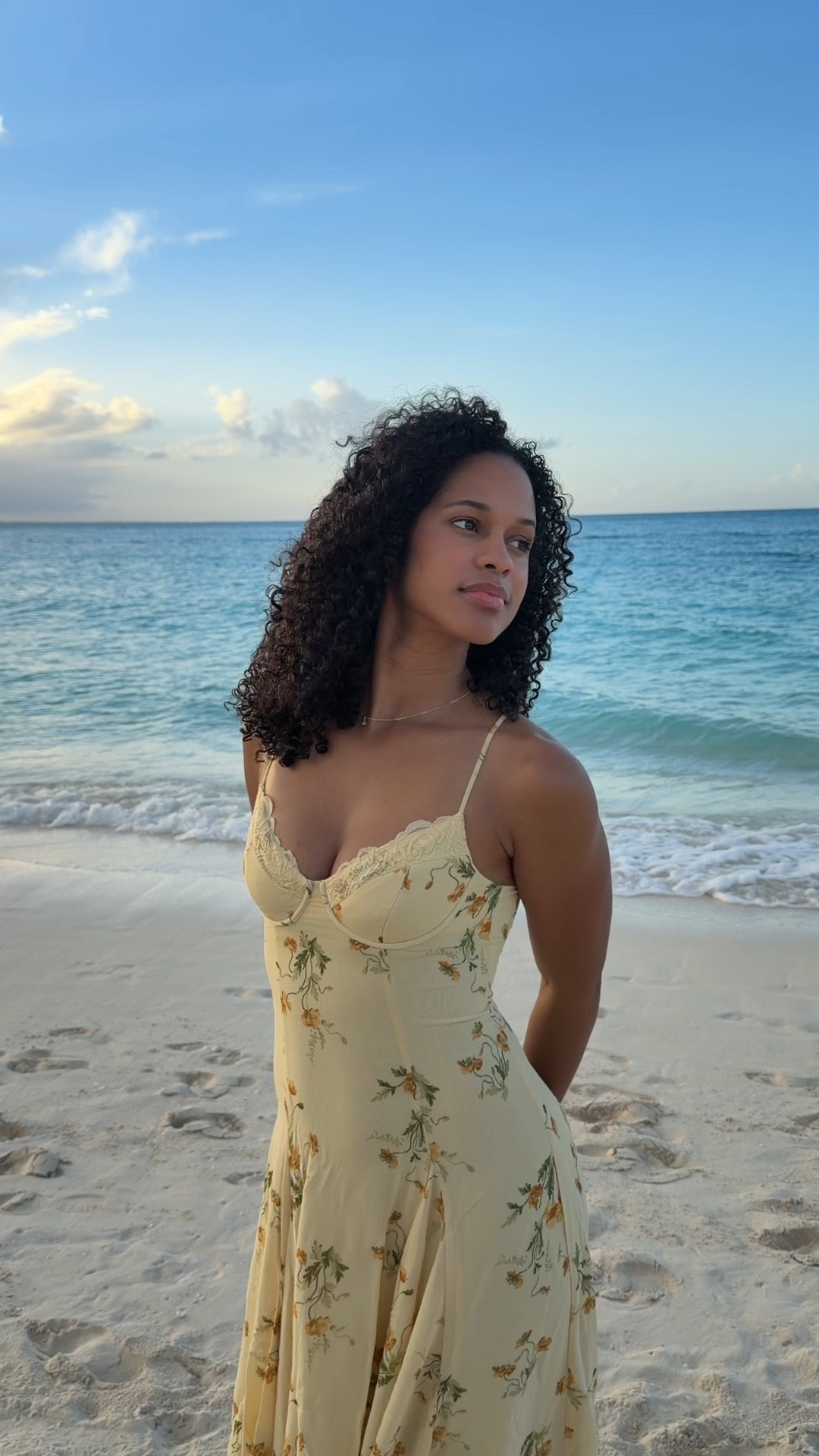 such a flattering dress!!! 💛🌟

#LTKTravel #LTKSpringSale #LTKootd