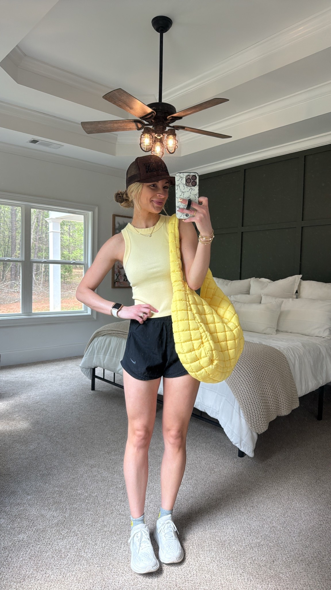 Gym ootd 💛

#LTKSeasonal #LTKU #LTKActive