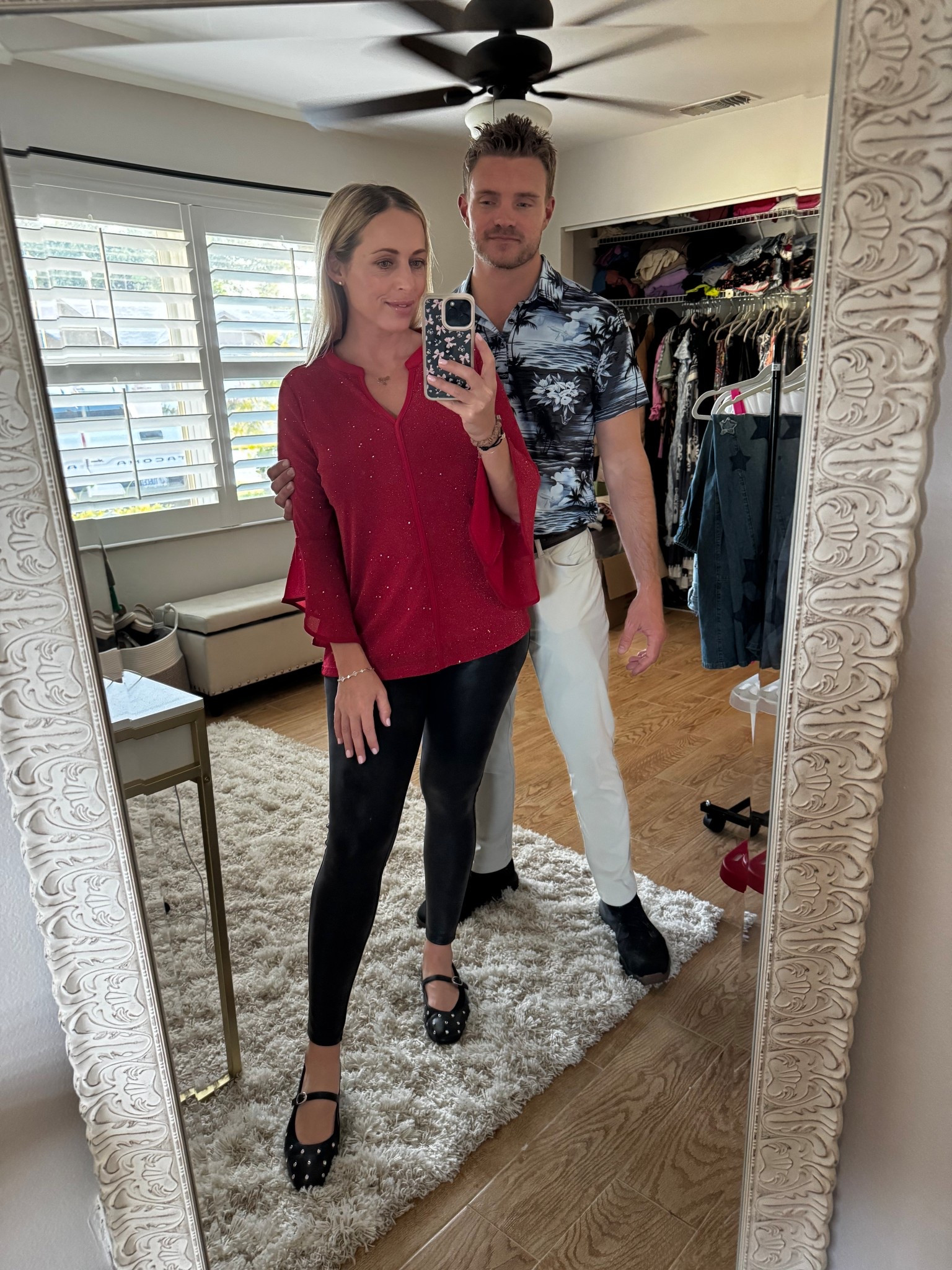 Christmas outfit 

#LTKHoliday #LTKFindsUnder50 #LTKootd