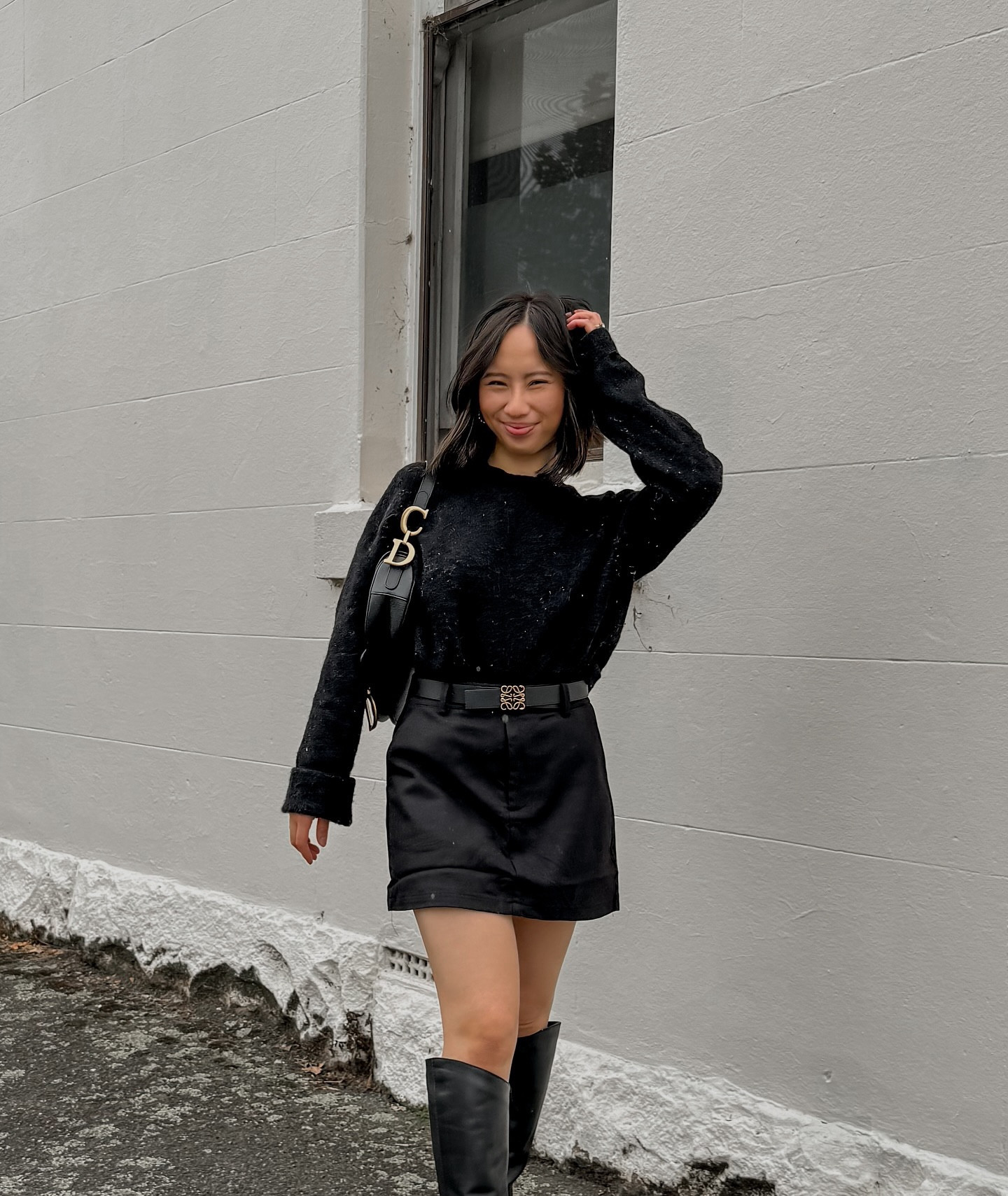Squinty smiles >>> 
.
.
.
.
.
.
#winterfashion #winterlook #petitefashion #petitefashionblogger #melbournefashion #melbournefashionblogger #diorsaddlebag #diorsaddle
