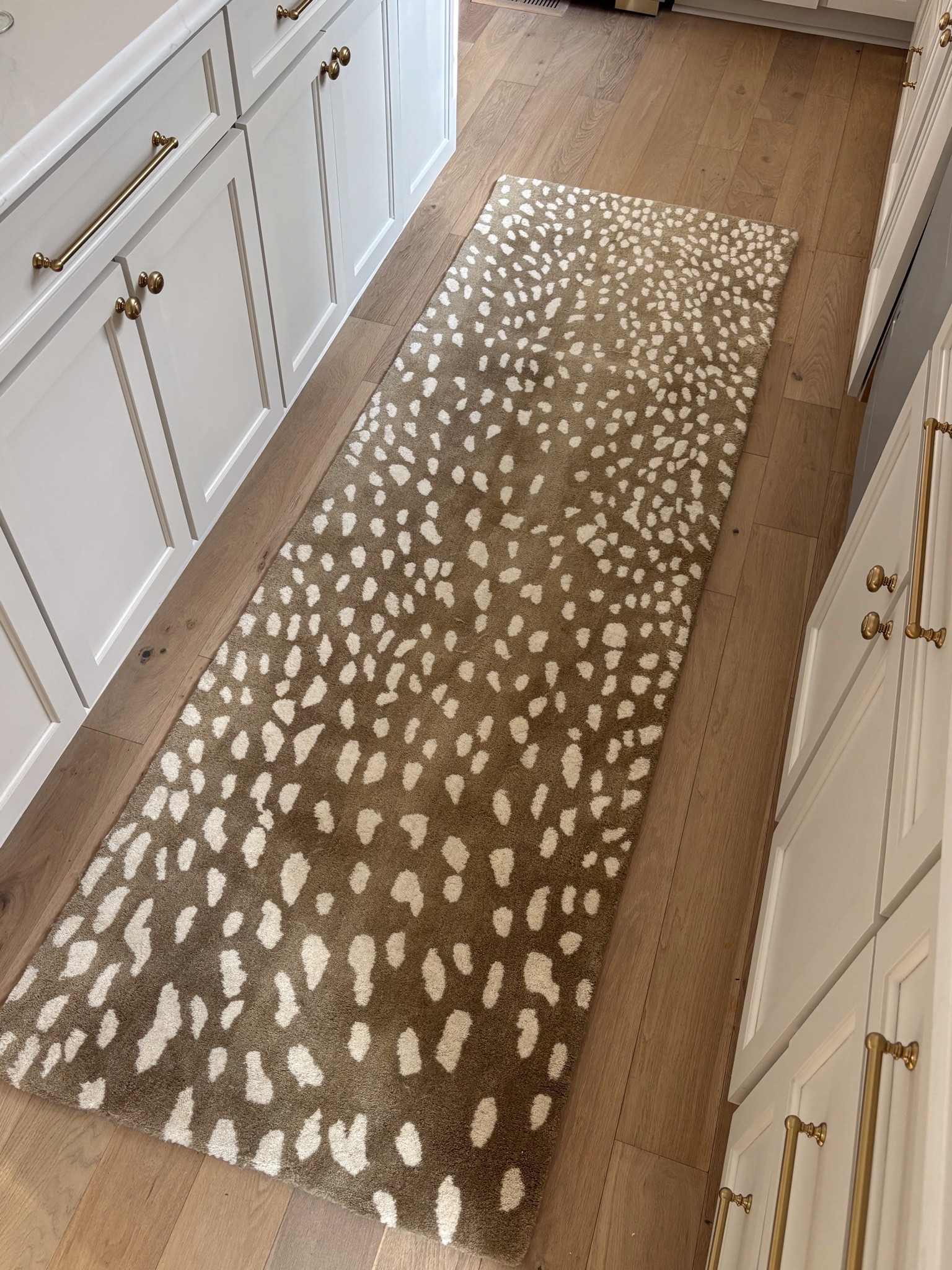 In love with this runner! It added so much warmth to my kitchen 🤎

#LTKHome