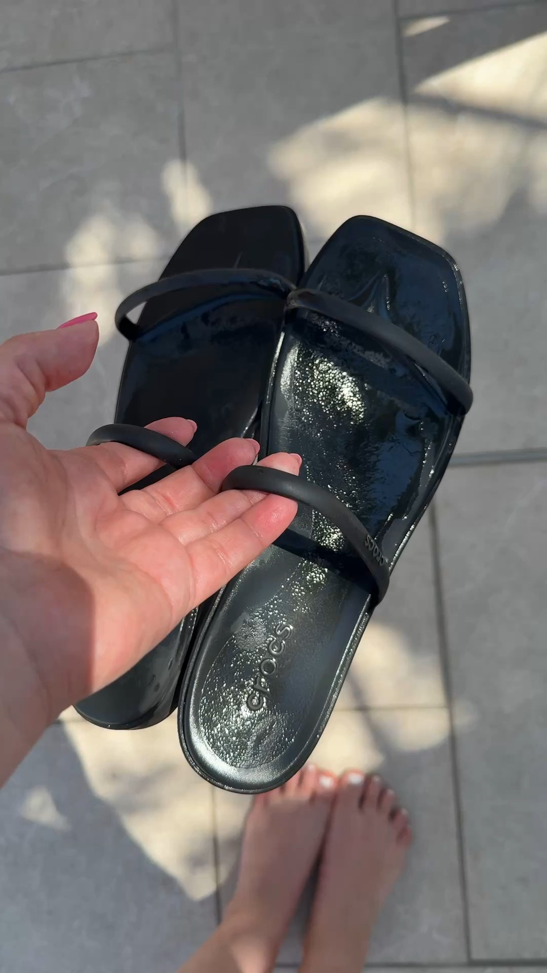 Die perfekte Sandale 🖤

#amazon #amazonfashion #plussizefashion #curvy #crogs

#LTKdeutschland #LTKplussize #LTKshoes