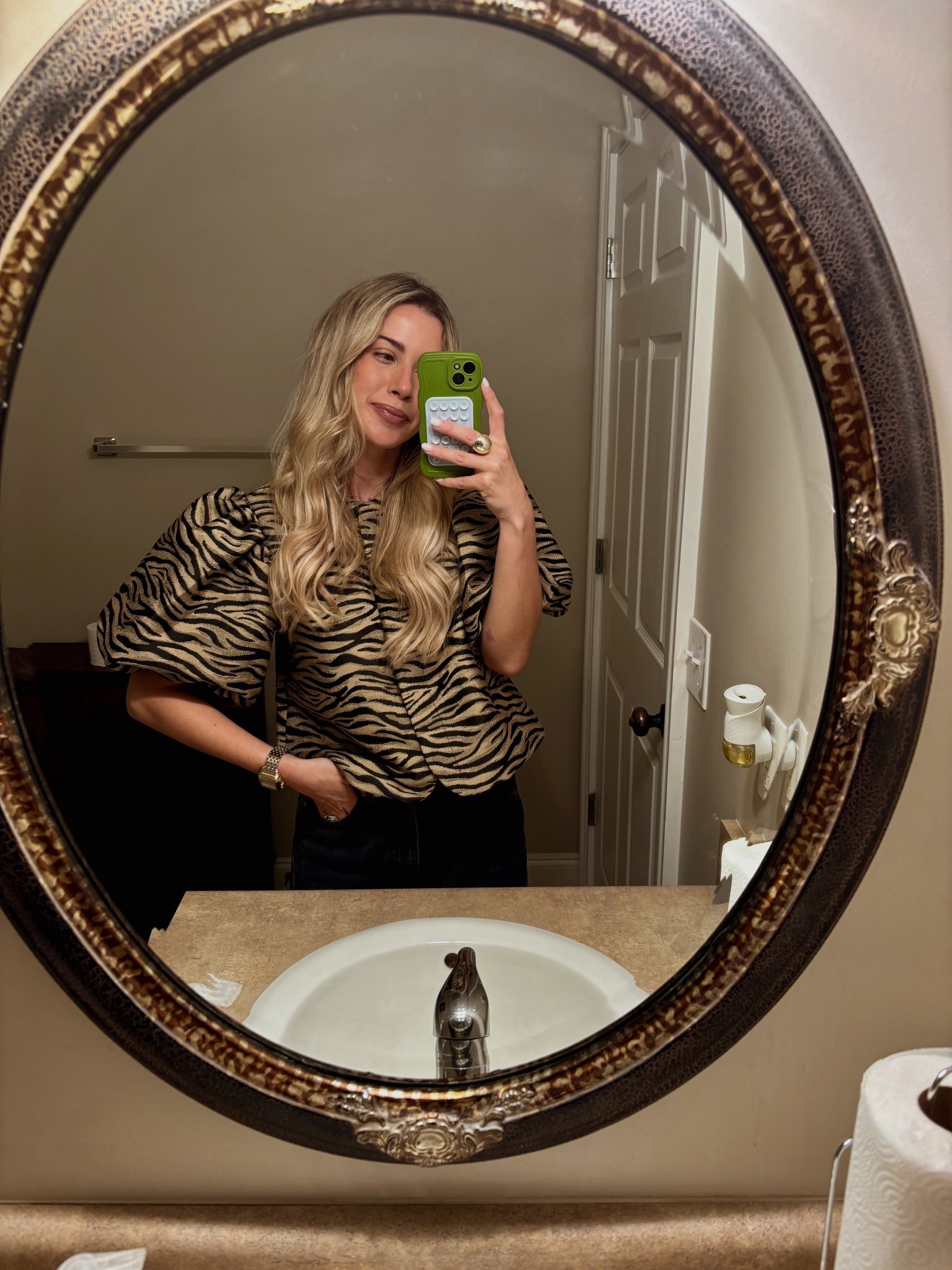 Work outfit of the day! My target flats are on sale 🥰

#LTKdayinmylife #LTKootd #LTKSaleAlert