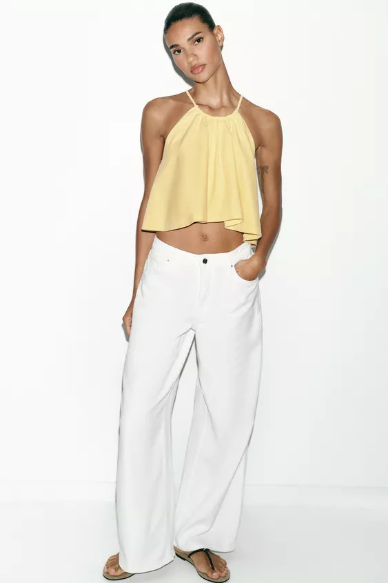 TOP HALTER EFFET VOLUME | Zara FR
